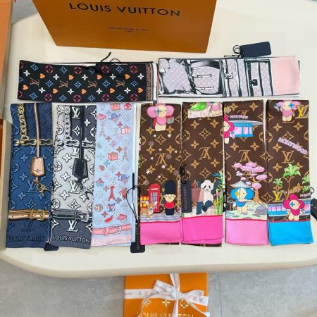 LV East Headband