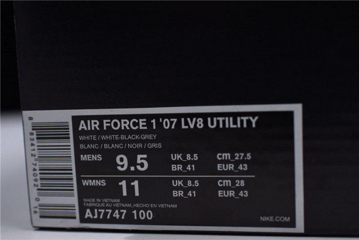 Air Force 1 Low Utility White AJ7747-100 - Image 12