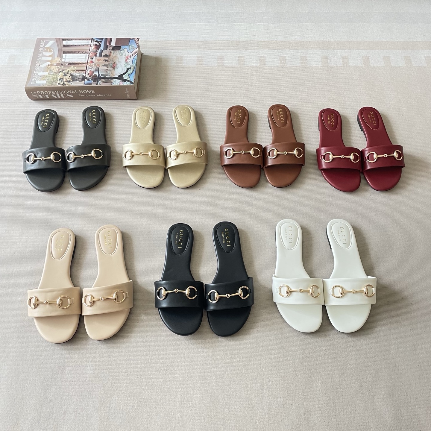 Gucci 26P Horsebit Flat Sandals - Image 1