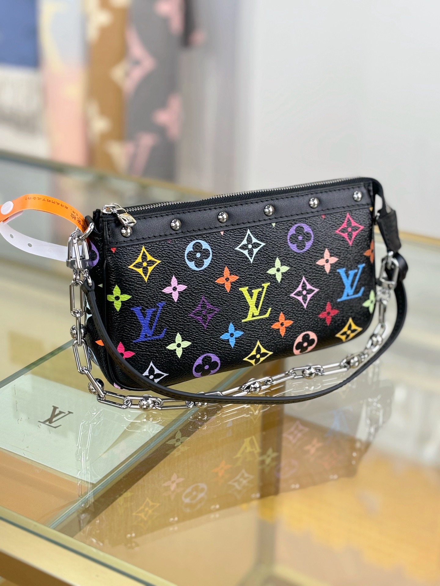 LV x TM Pochette Accessories Top Quality - Image 2
