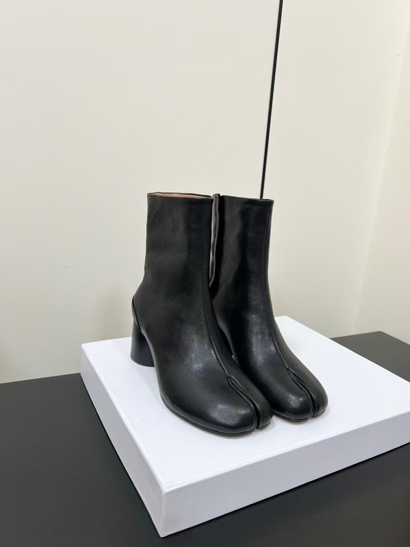 Maison Margiela MM6 Boots - Image 1