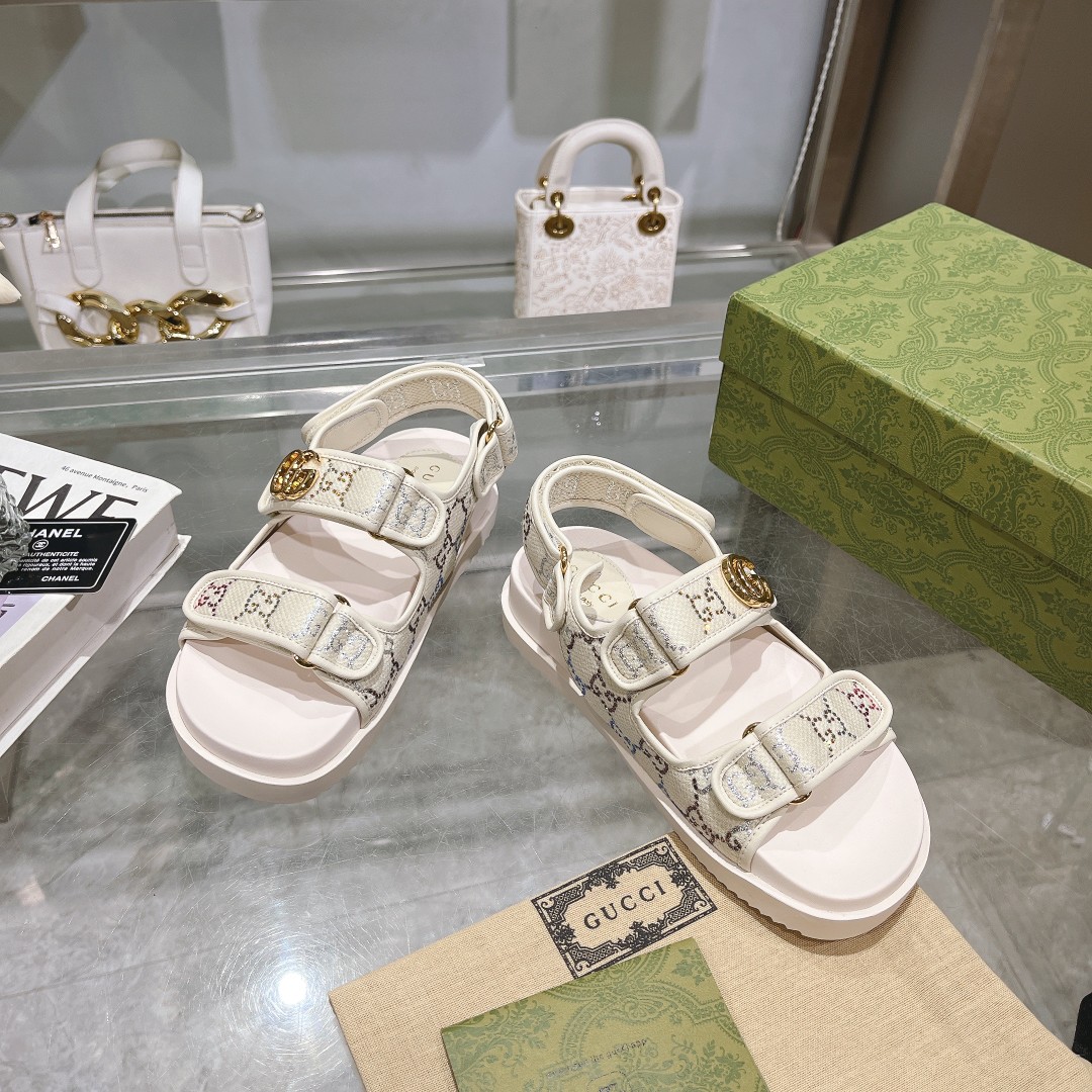 Gucci Double G Sandals - Image 10