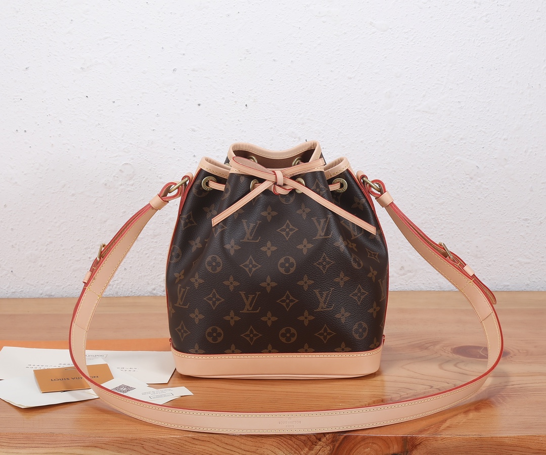 LV Noé BB Bucket Bag - Image 1