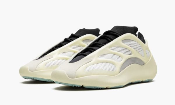 Yeezys 700 V3 “ Azael"