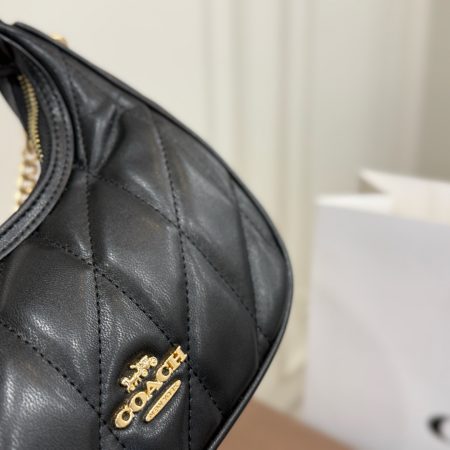 Coach Underarm Bag - Image 8