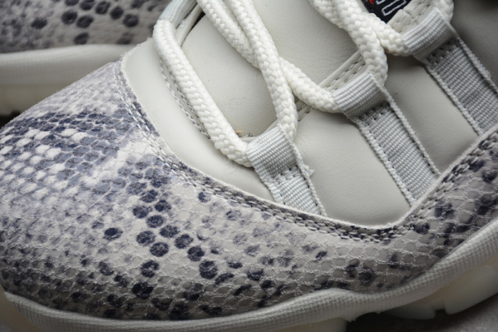 Air Jordan 11 Low Snakeskin Light Bone CD6846-002 - Image 9