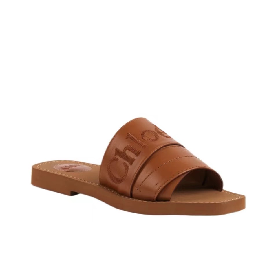 Chloe Leather Logo Embroidery Shoes Sandal - Image 1