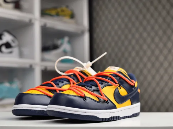 Off-White x Dunk Low LTHR OW