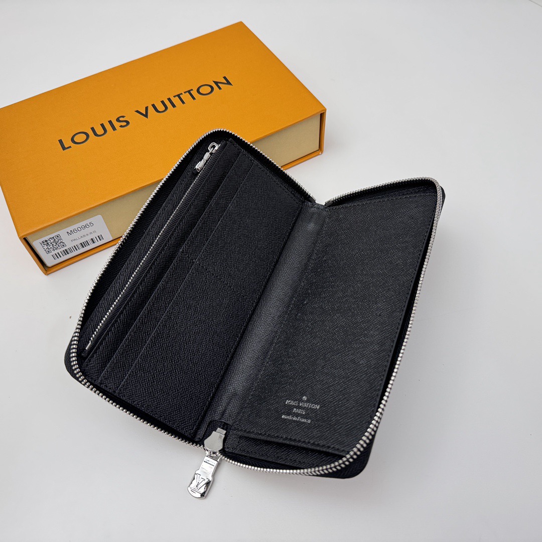 LV Zippy Wallet Vertical M60965 - Image 6