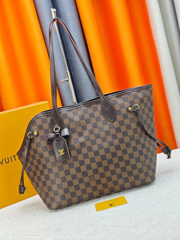LV Neverfull Tote Bag New Collection
