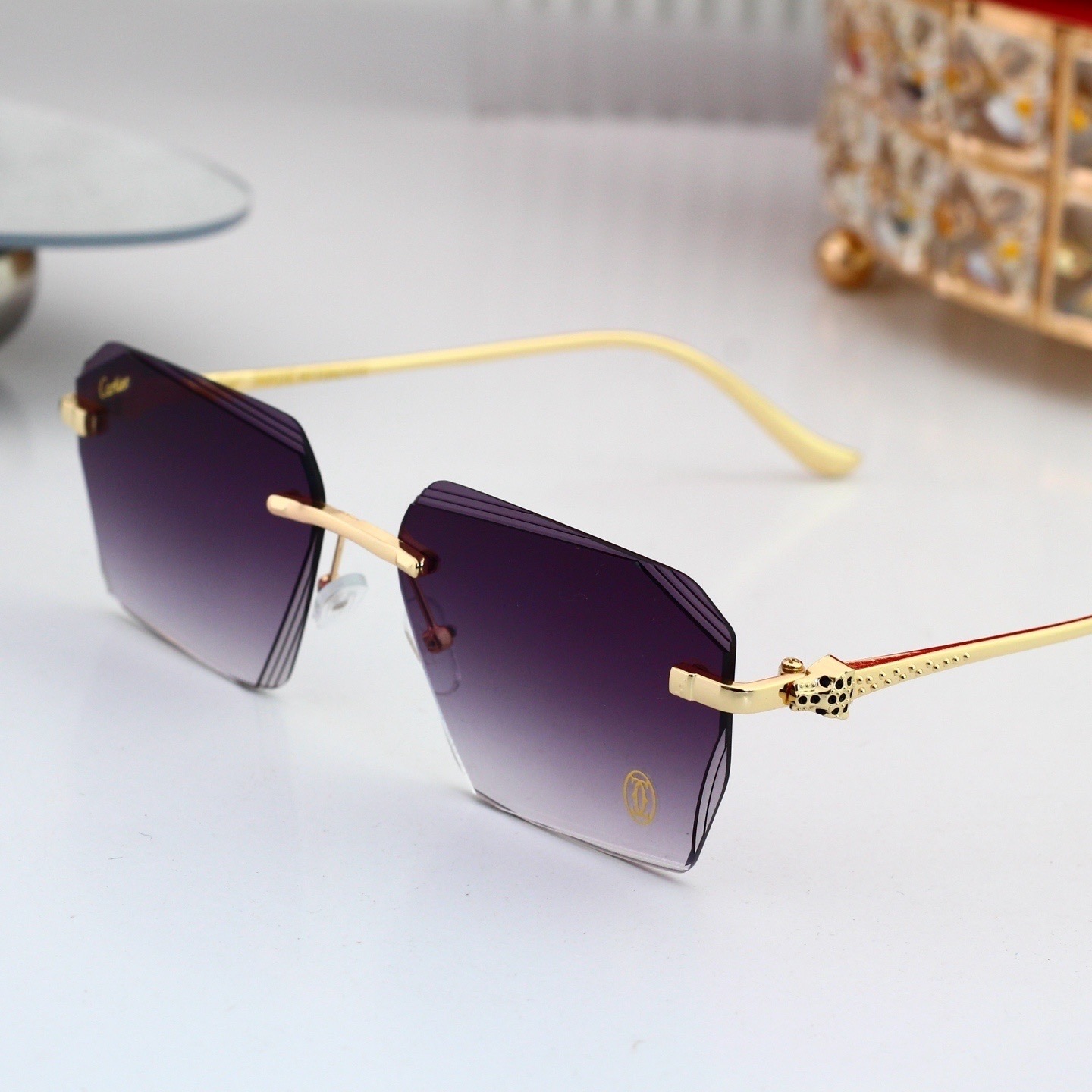 Cartier Fashionable Sunglasses - Image 9