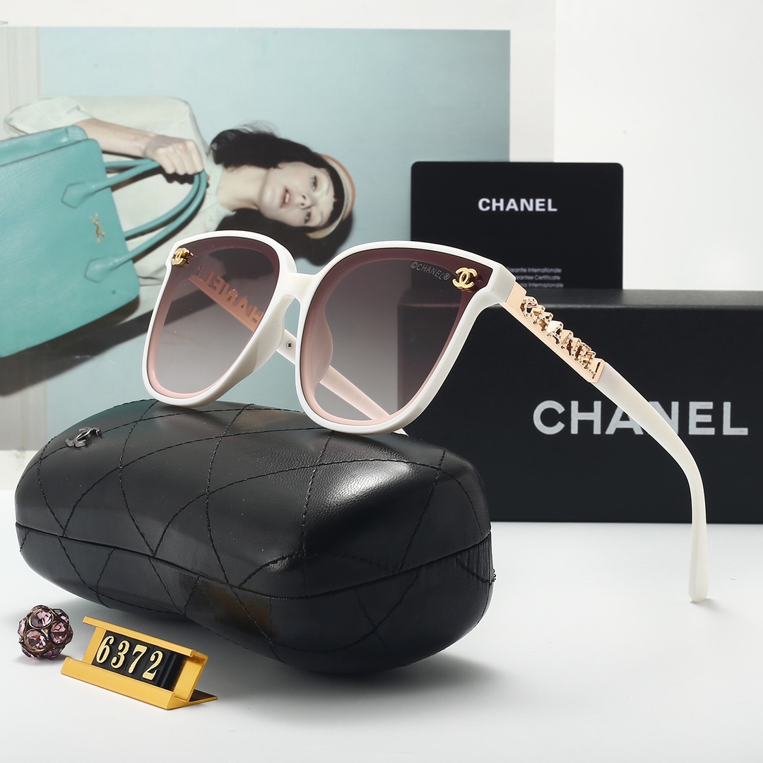 Chanel Fashionable Sunglasses - Image 5