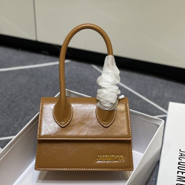 Jacquemus Solid Color Handbag