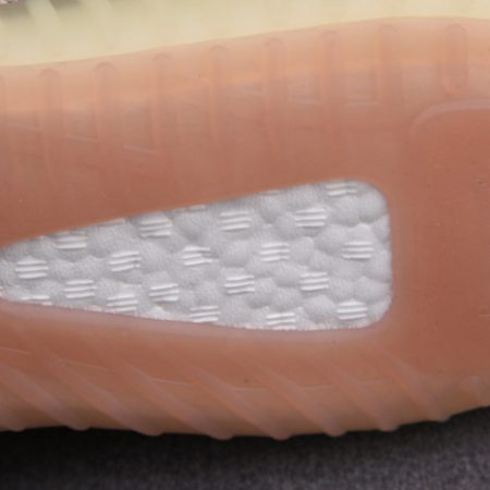 Yeezy Boost 350 V2 CITRIN REFLECTIVE FW5318 - Image 3