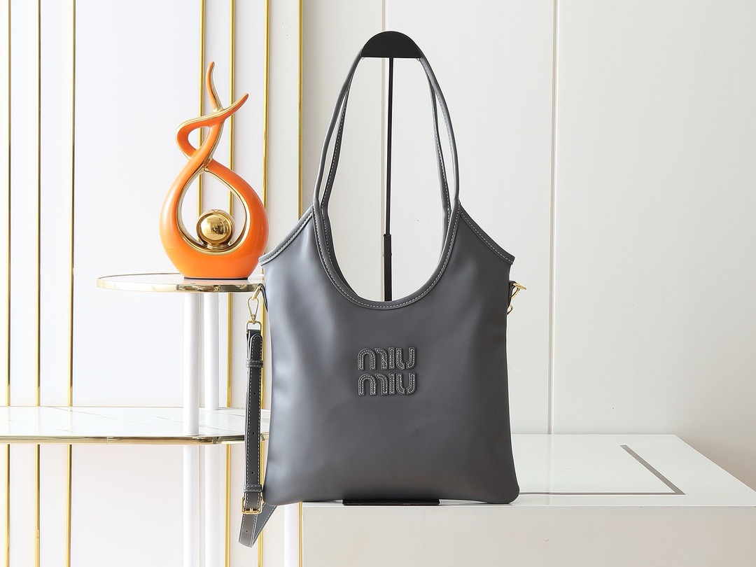 Miu Miu Isetan Limited Edition Tote Bag - Image 2
