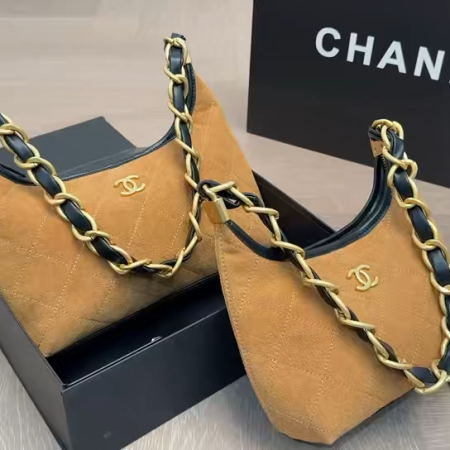 Chanel Hobo Hippie Shoulder Bag