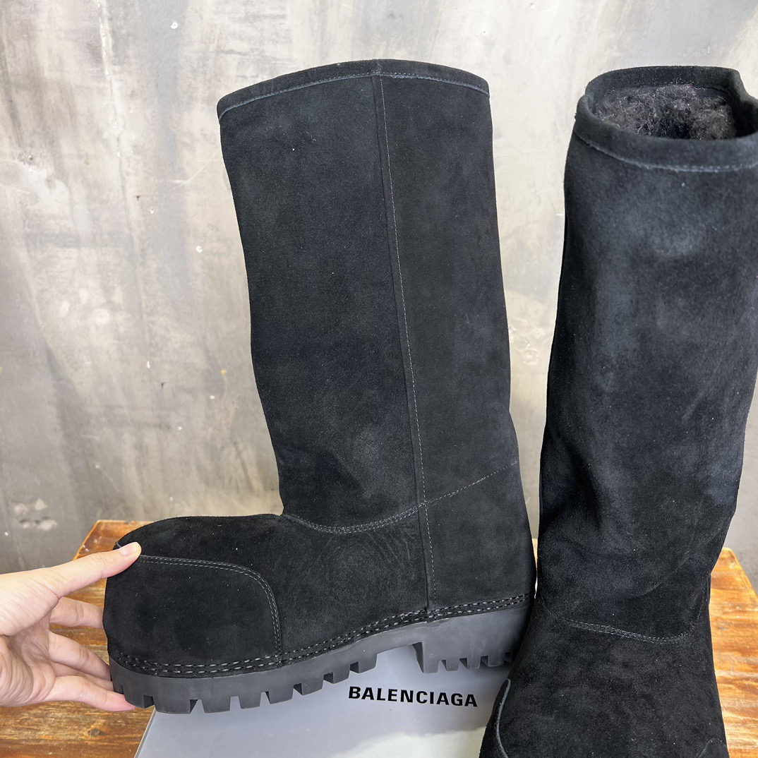Balenciaga Skiwear Boots - Image 6