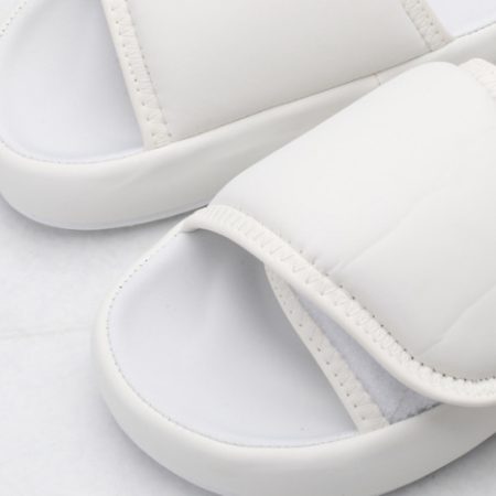 Yeezy Slide 4 - Image 11