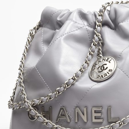 CHANEL 22 MINI HANDBAG Calfskin & Silver Metal Grey - Image 4