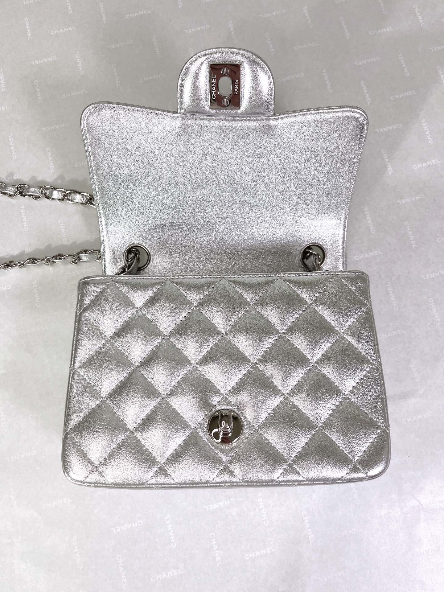 Chanel Quilted Silver Flap Bag - Image 7