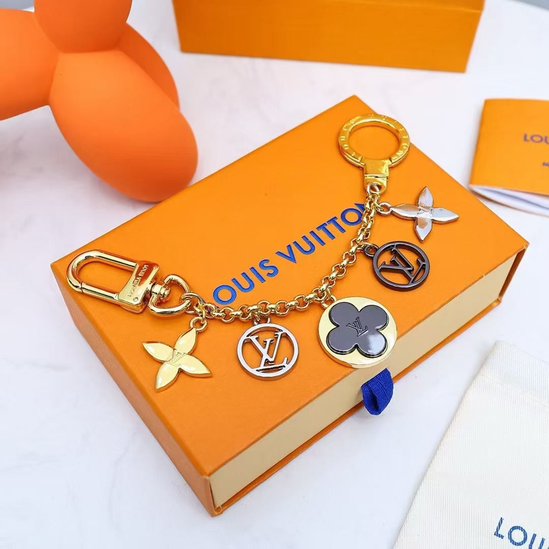 LV Bagchain Keychain - Image 1