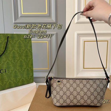 Gucci GG Emblem Small Shoulder Bag - Image 4