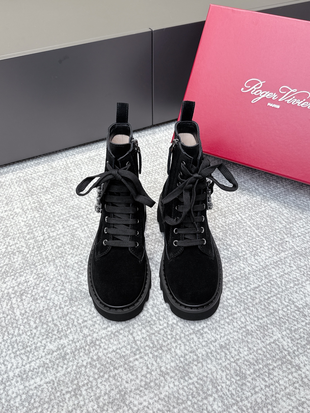 Roger Vivier ankle boots - Image 1