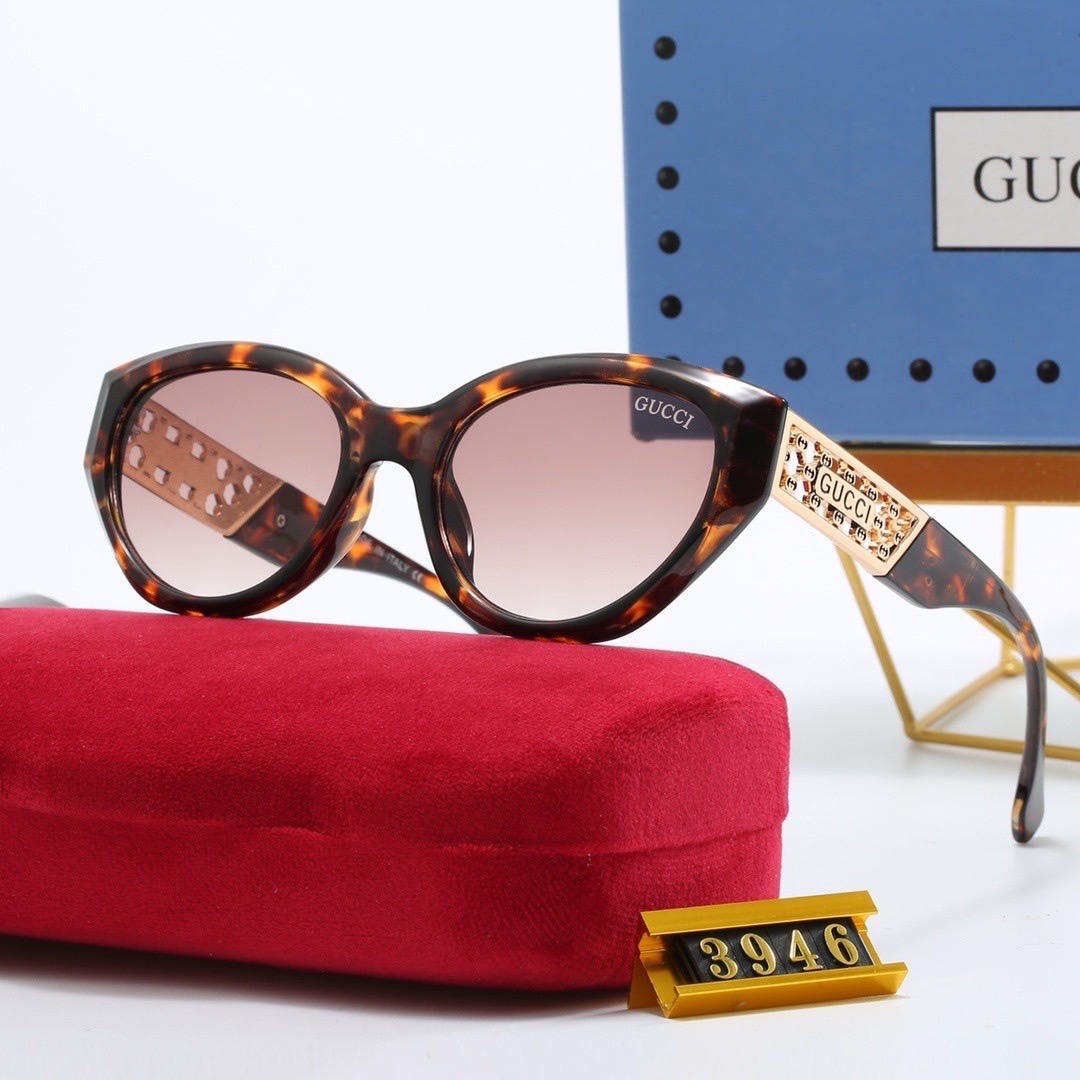 Gucci Fashionable Sunglasses - Image 3