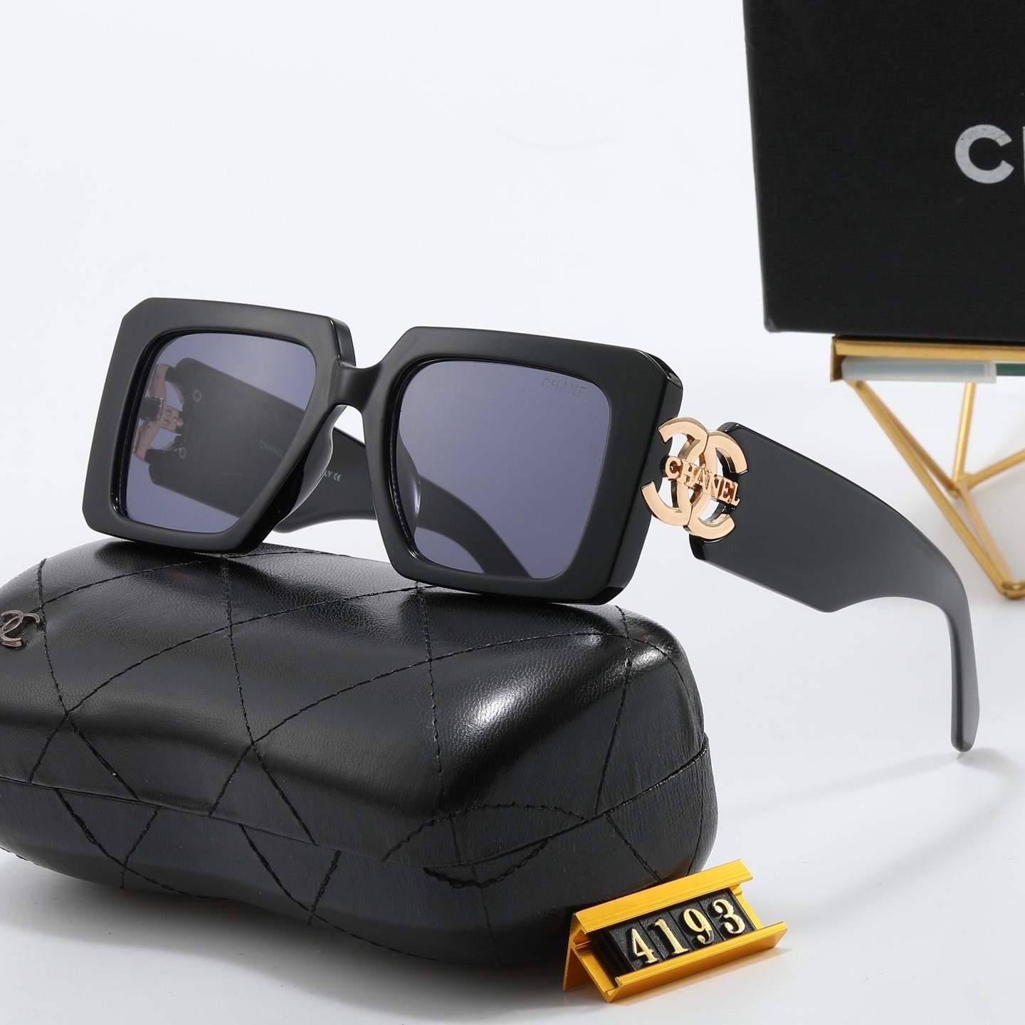 Chanel Fashionable Sunglasses - Image 5