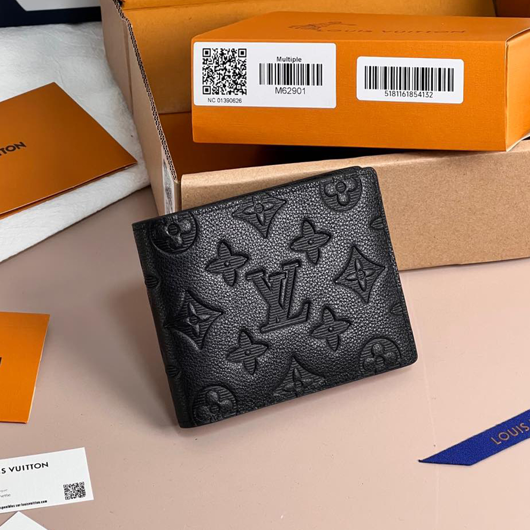 LV Wallet - Image 3