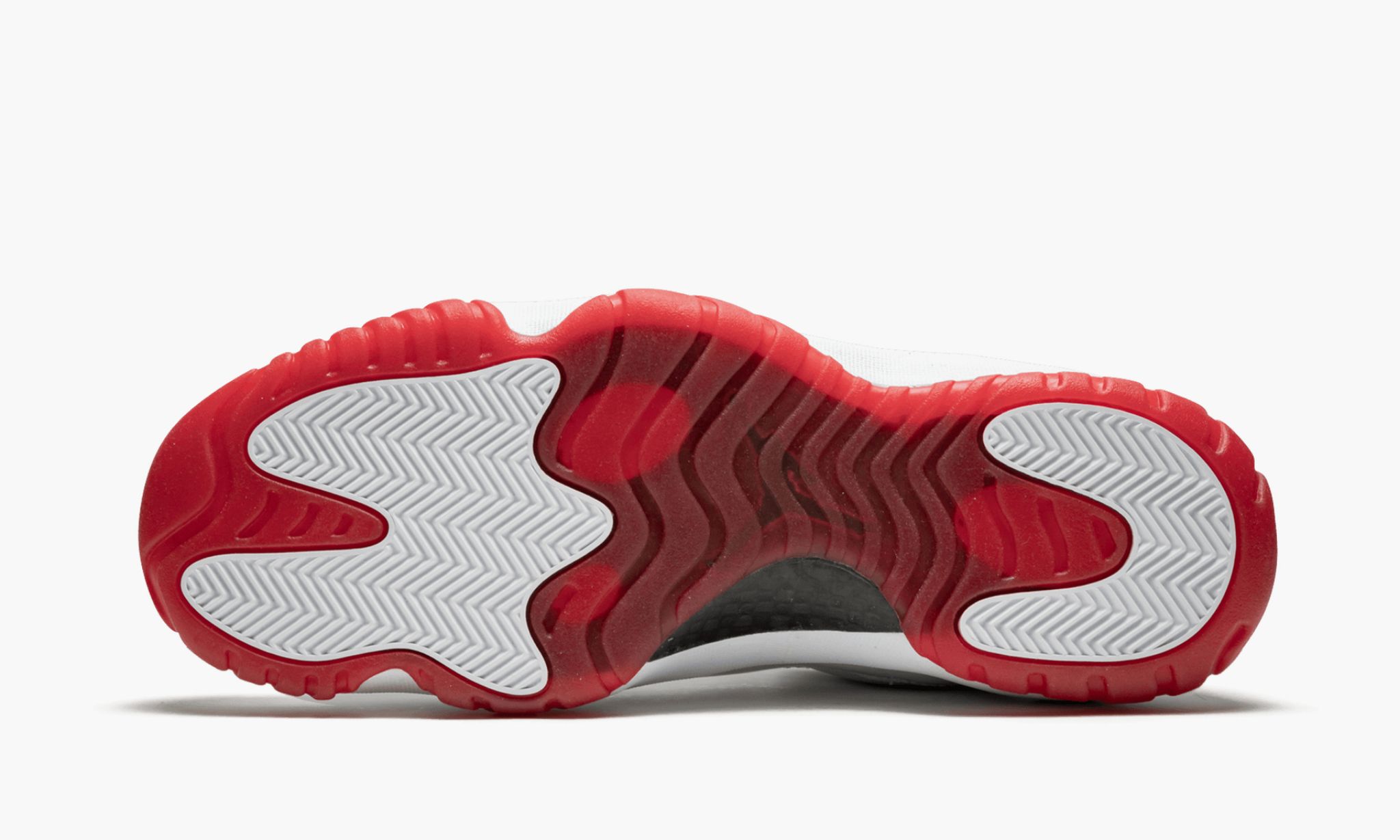Air Jordan 11 Retro Low "White/Varsity Red" - Image 5