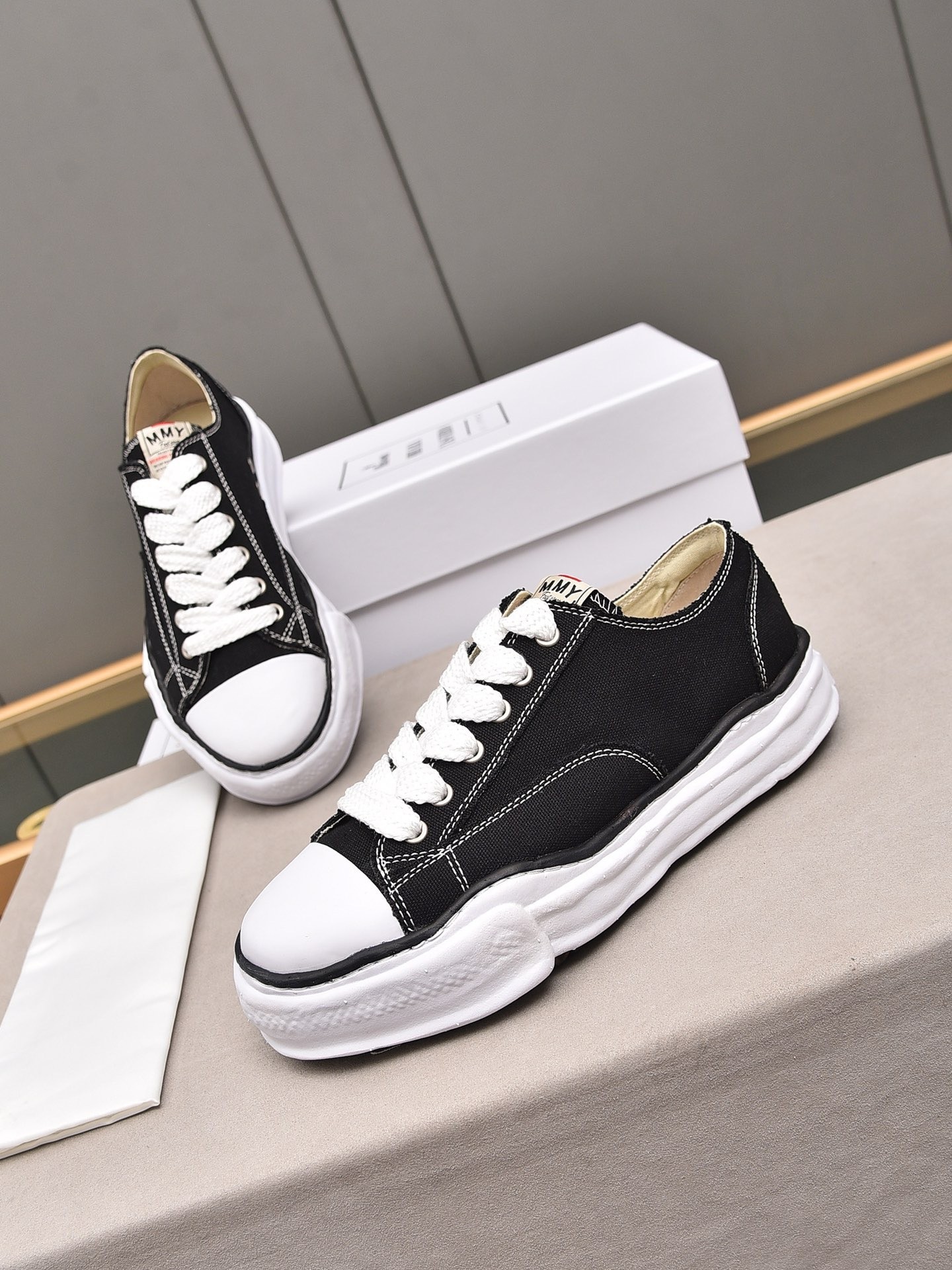 Maison Mihara Yasuhiro Peterson Low Sneaker - Image 5