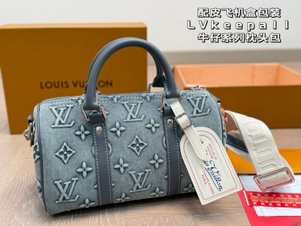 LV Keepall 25 Bag