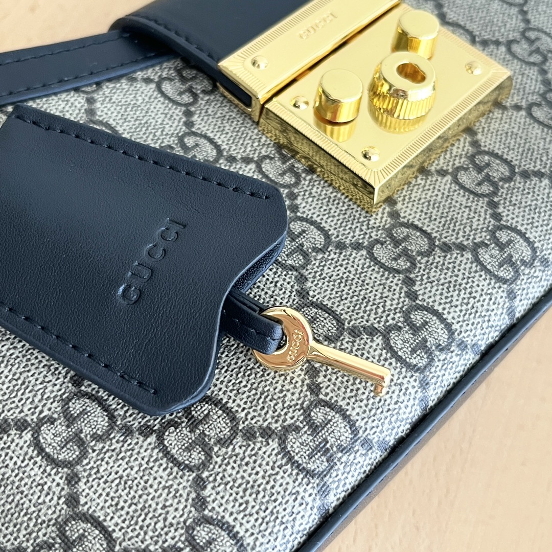 Gucci Adlock Bag - Image 11