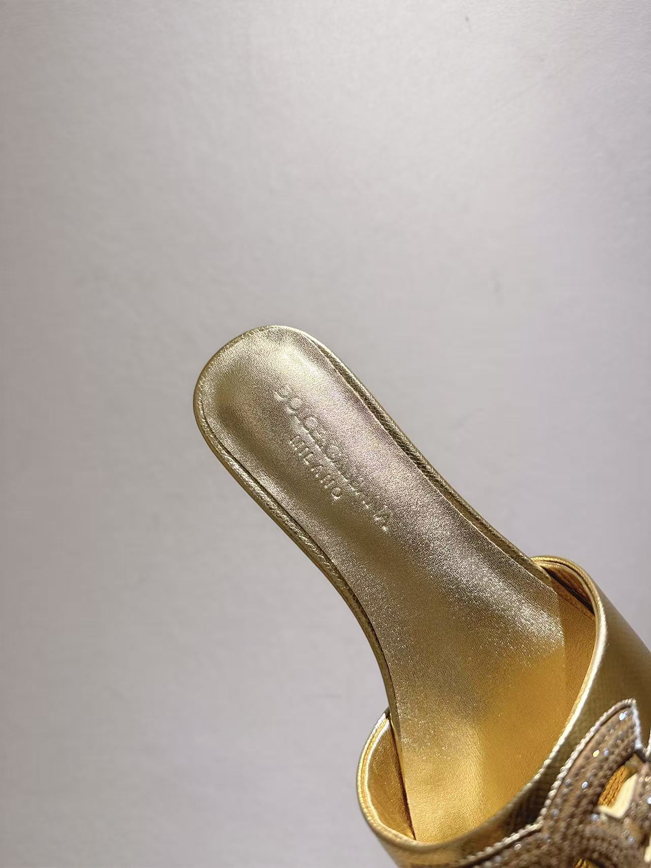Dolce & Gabbana High Heels - Image 8