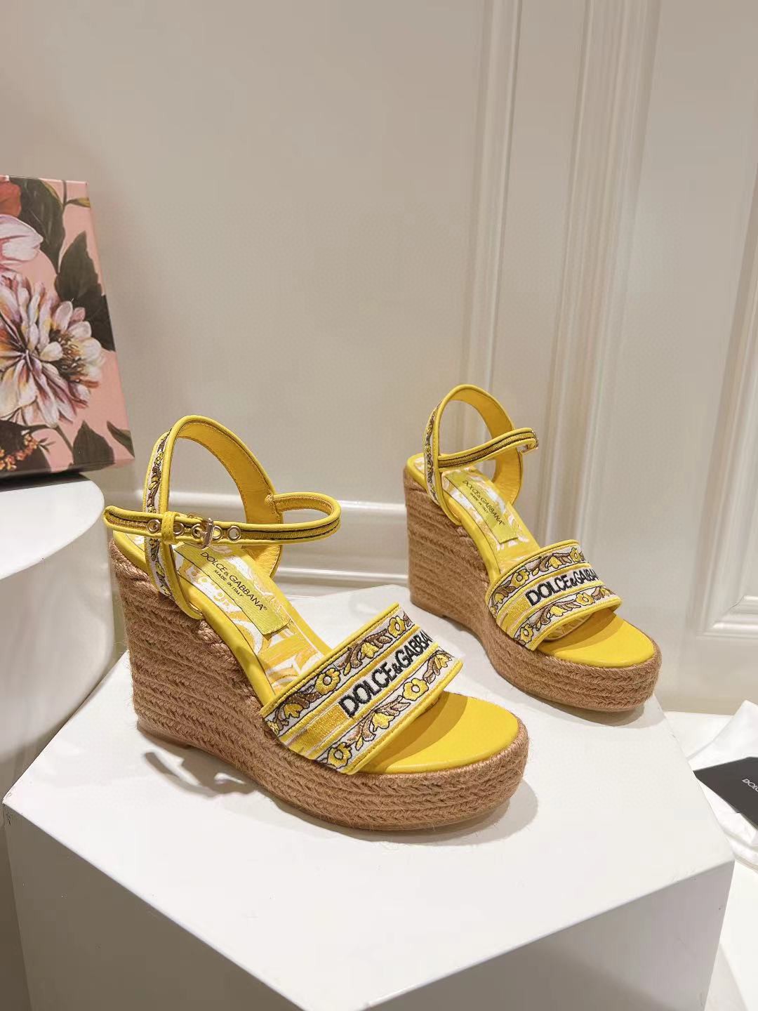 Dolce & Gabbana Hemp Rope Wedge Sandals - Image 4