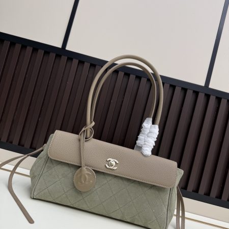 Chanel Togo Cowhide Tote Bag - Image 6