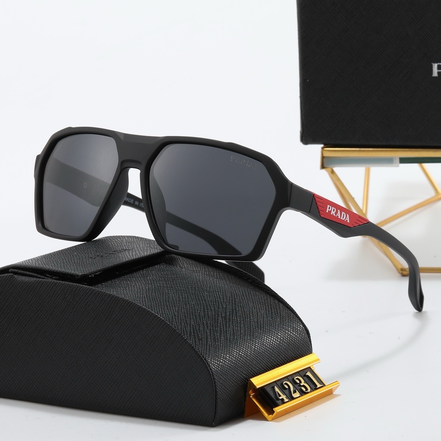 Prada Fashionable Sunglasses - Image 2