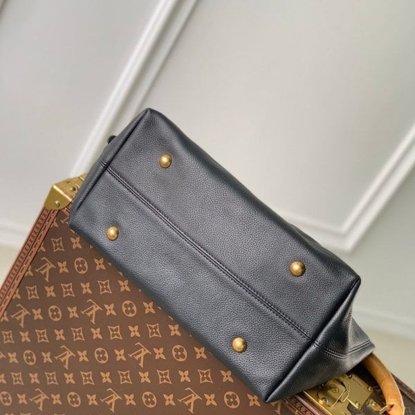 LV LOW KEY HOBO MEDIUM BAG