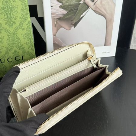 Gucci Zipper Wallet - Image 7