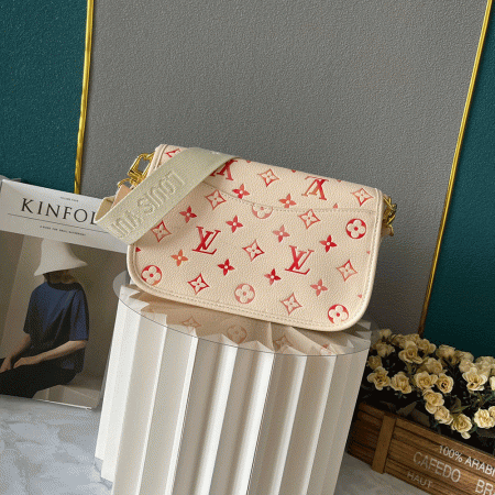 LV Diane bag - Image 5