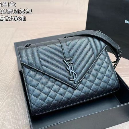 Saint Laurent Chain Shoulder Bag - Image 4