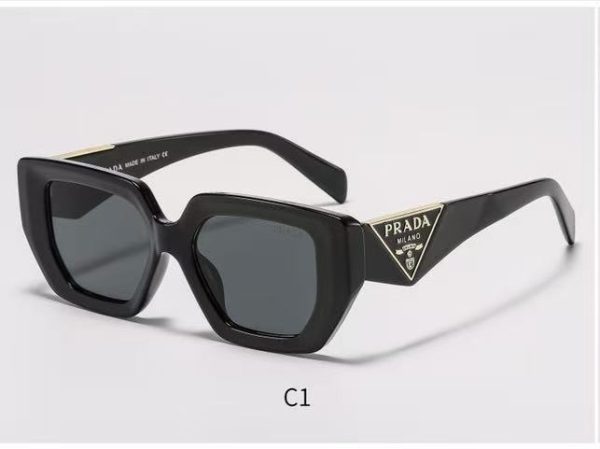Prada Fashionable Sunglasses