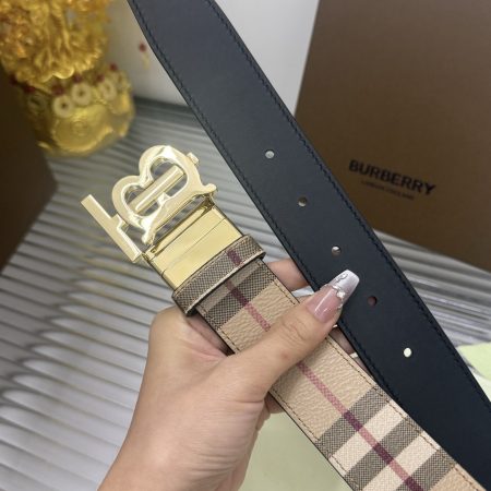Burberry Reversible Check TB Belt 35MM Top Quality - Image 7
