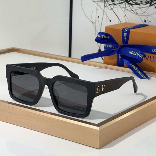 LV Mirror leg Logo sunglasses Top quality