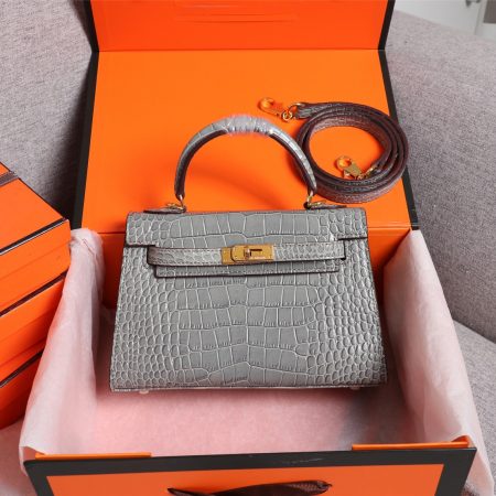 Hermes Kelly Gold Buckle Bag-Crocodile - Image 9
