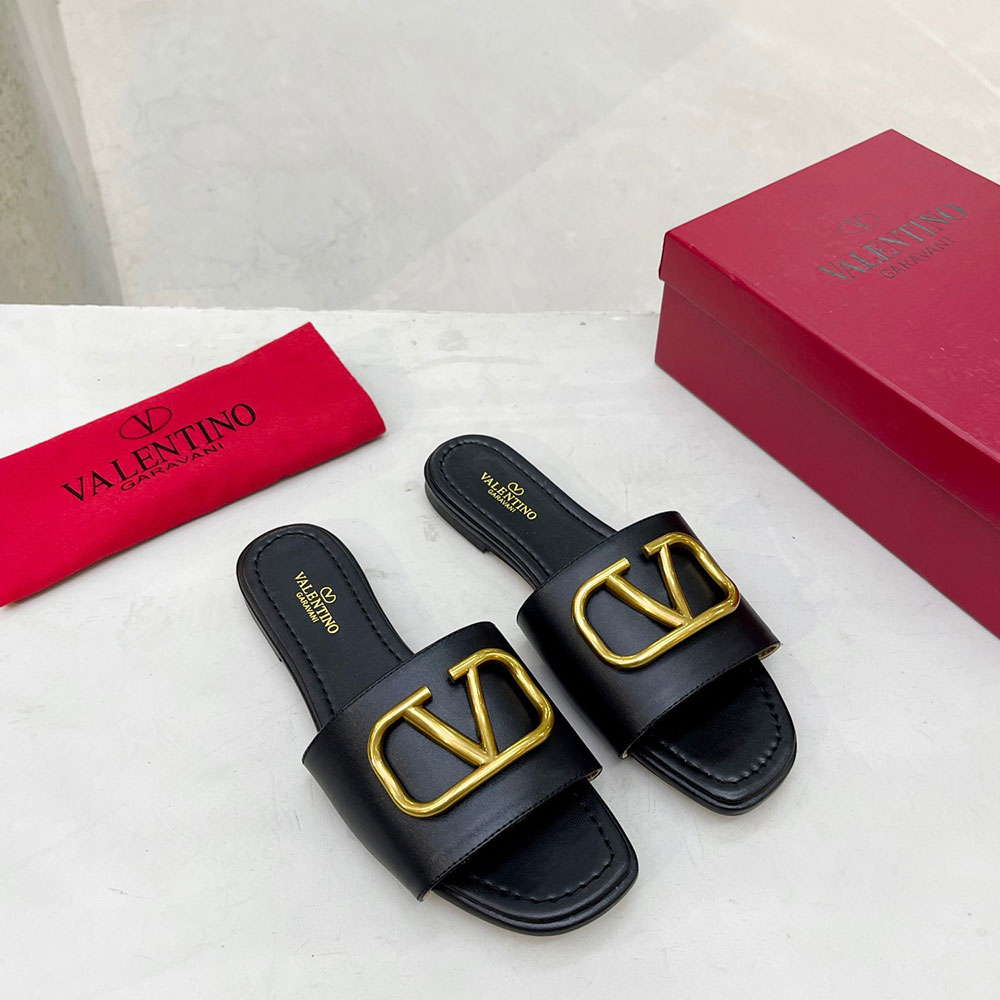 Valentino Leather Casual Fashion Flip-Flops Slide Sandal - Image 3