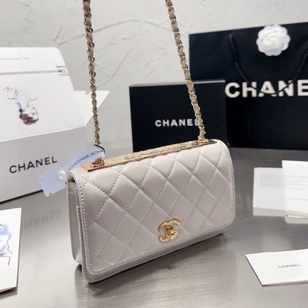 Chanel Trendy CC WOC Bag Top Quality - Image 3