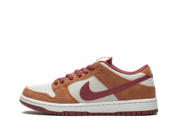 Dunk SB Low Pro “ Russet Cedar"
