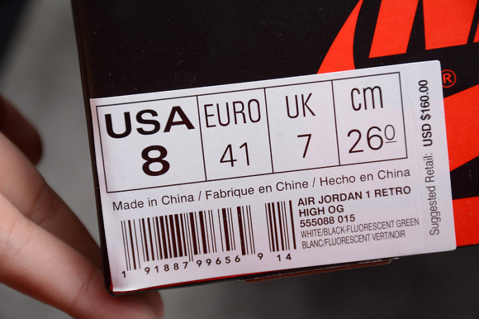 Air Jordan 1 Sports Illustrated A Star Is Born 555088-015 - Image 15